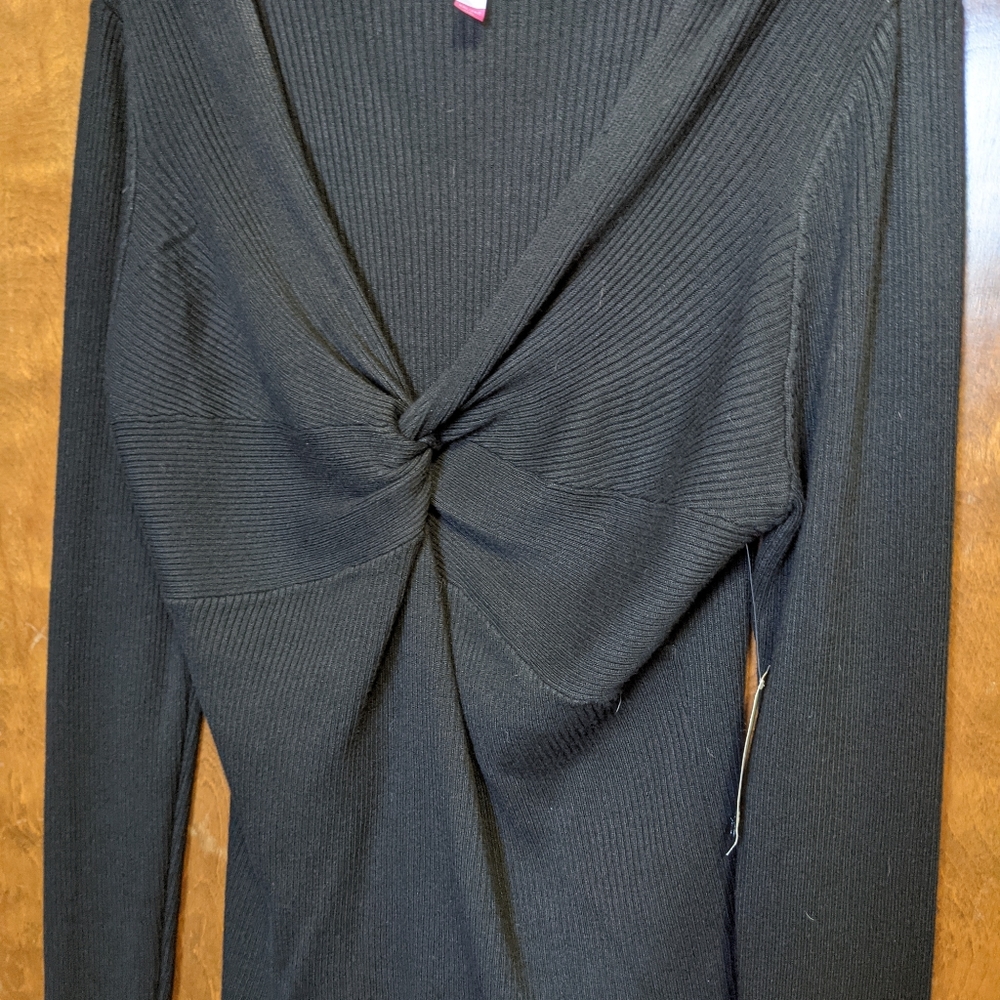 Super soft twist front lightweight sweater